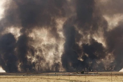 Mardin Nusaybin’in 6 farklı bölgesi yanıyor.