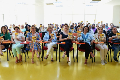 Osmangazi'nin örnek projesinde ilk kitaplar dağıtıldı