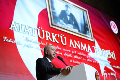 Cumhurbaşkanı Erdoğan: Beraberliği bozacak her söz ve eylem Mustafa Kemal'in emanetine ihanettir!